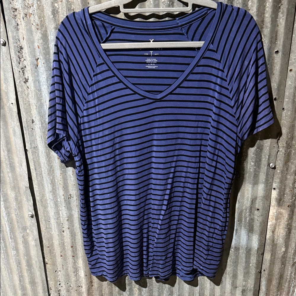 American Eagle Soft N Sexy Navy Striped V-Neck Tee